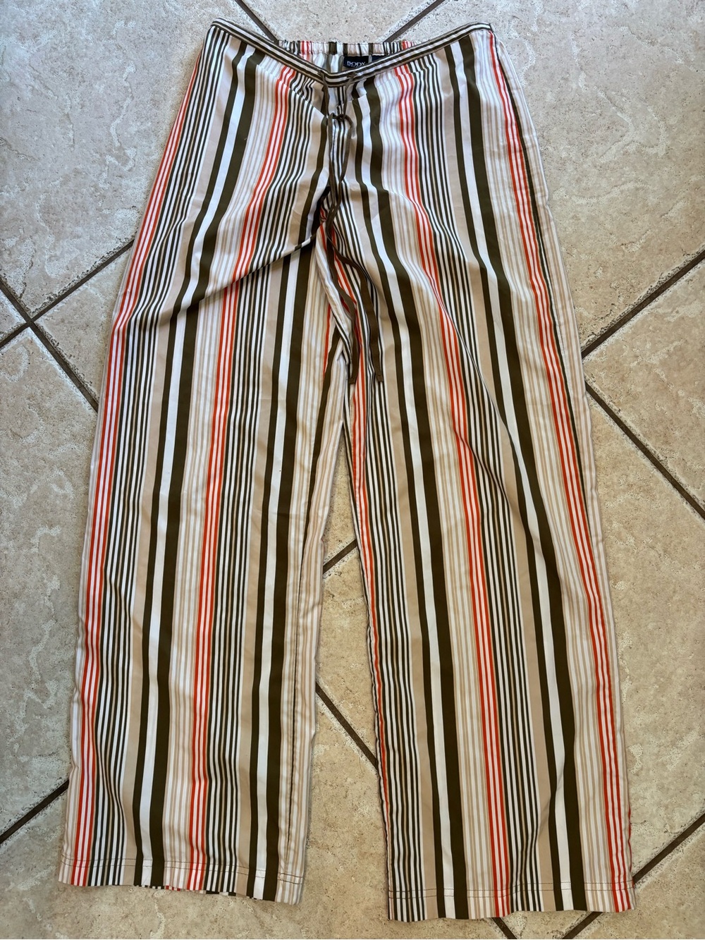 Body by Victoria pants
